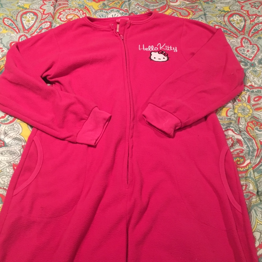 hello kitty footie pjs !